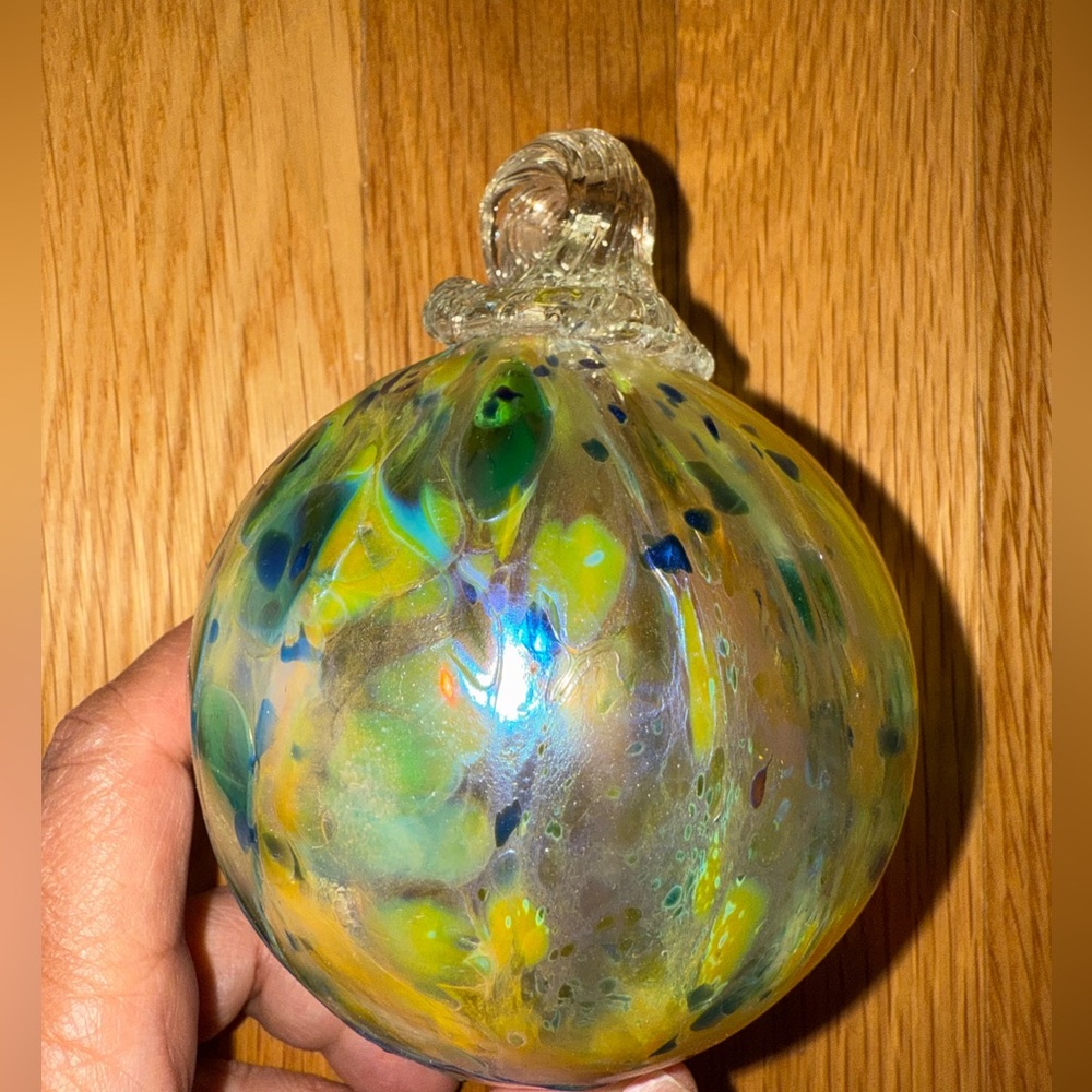 Handblown glass ornament/sun catcher w/hook to hang. Never displayed.